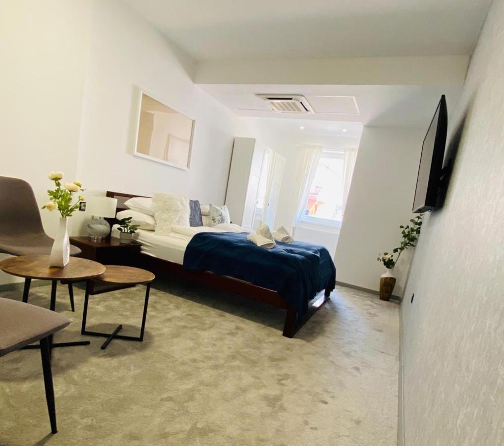 באלאטונקנשה Hotel Dolce Vita מראה חיצוני תמונה