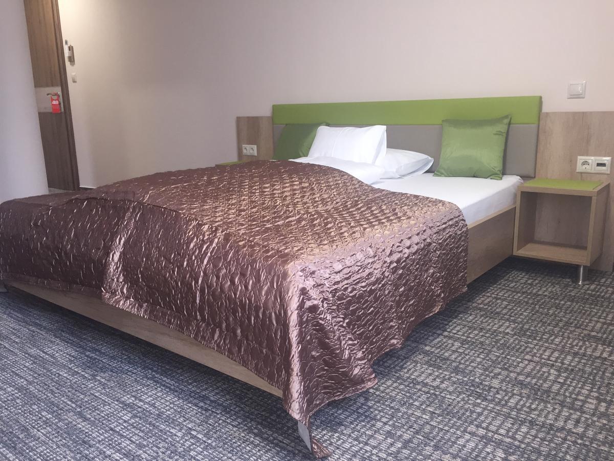 באלאטונקנשה Hotel Dolce Vita מראה חיצוני תמונה